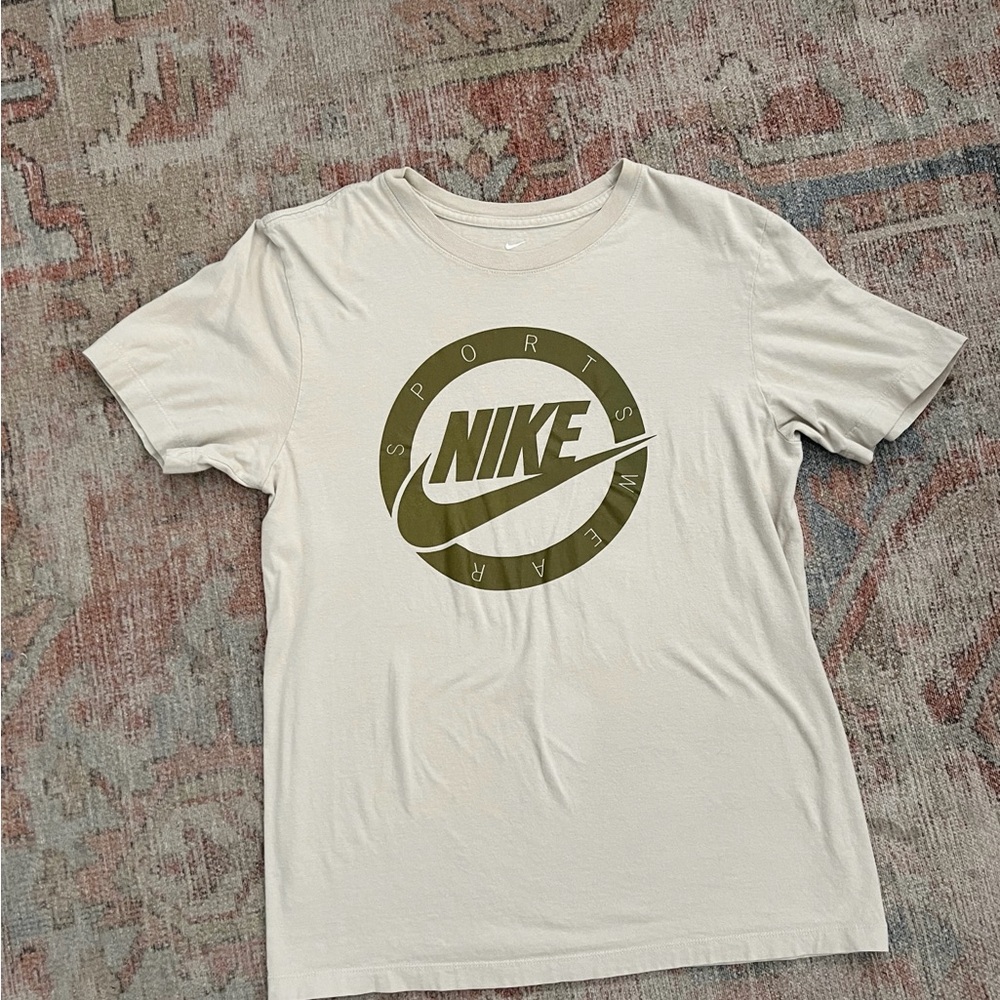 Nike Cream Short Sleeve Tee
